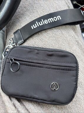 lululemon athletica Black Compact Wristlet Pouch with Logo Strap